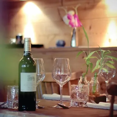 De Costaroche 2* Albertville