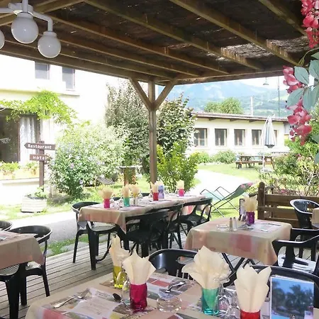 De Costaroche Hotel 2*